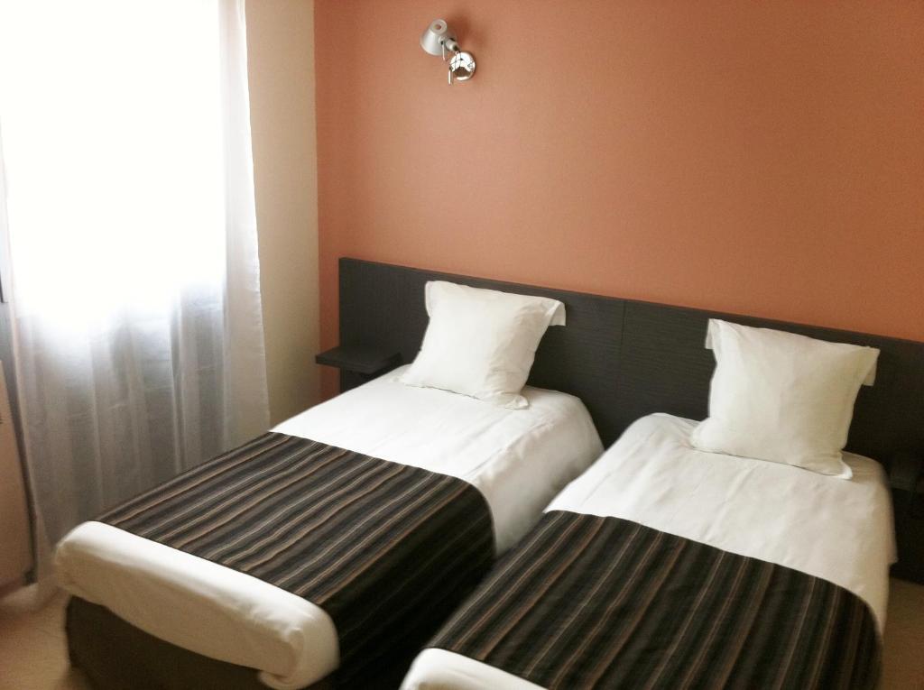Fasthotel Le Rale Des Genets - Un Hotel Fh Collection Dun-sur-Meuse 部屋 写真